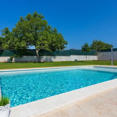 Villa Anavi *